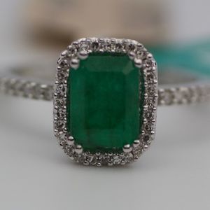 New EFFY 14k White Gold Emerald And Diamond Ring